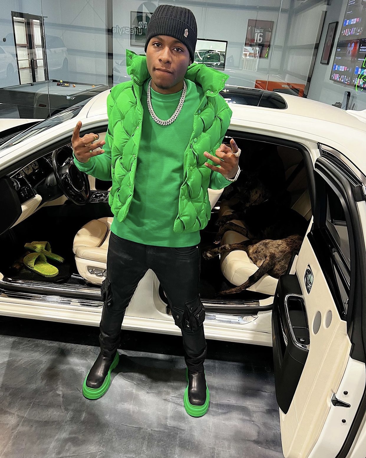 Guapo releases a new visual and single “N*ggas in Paris - Kodiblaze